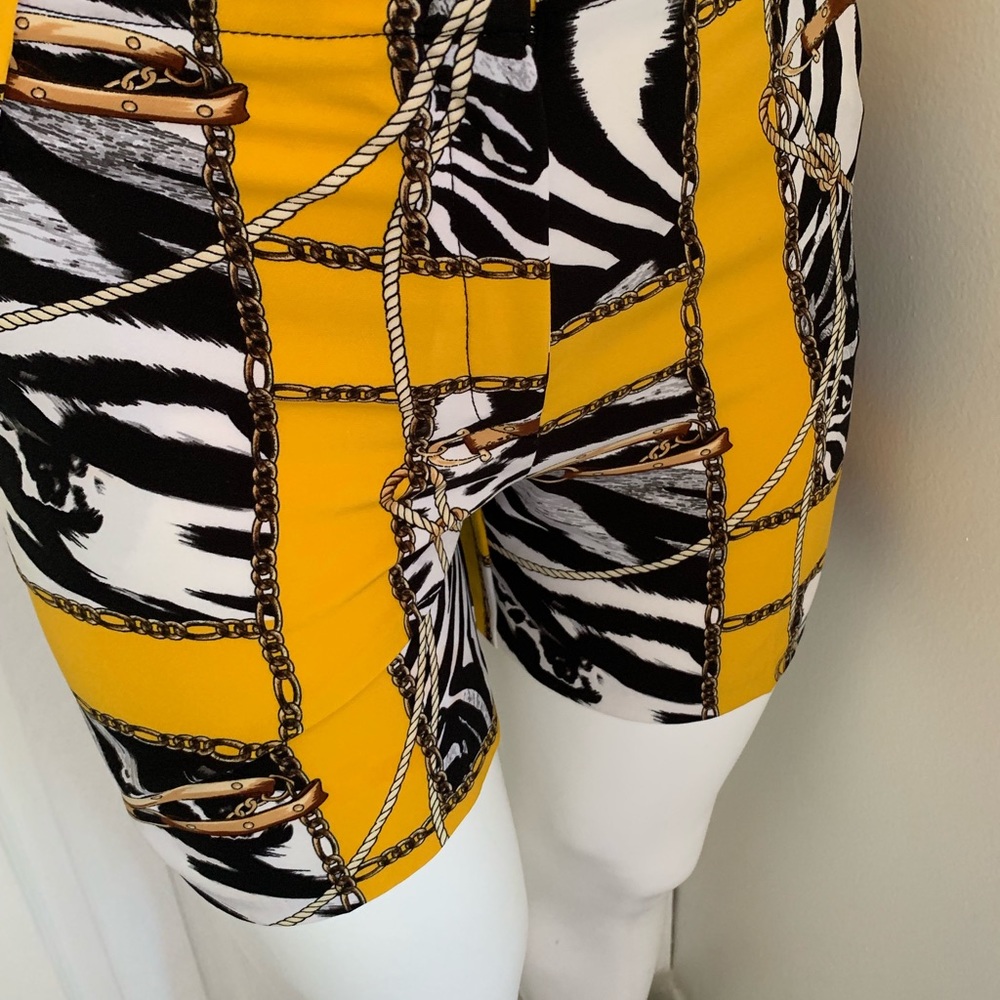 7th Avenue shorts